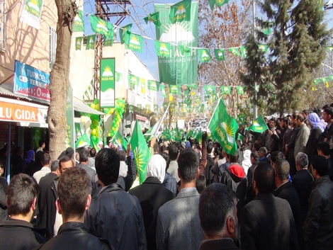 Hüda Par Çınar'ı salladı 12