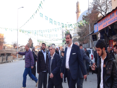 Çınarlılardan Hüda Par'a sıcak ilgi 107