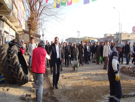 Çınarlılardan Hüda Par'a sıcak ilgi 81