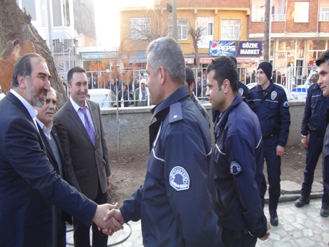 Çınarlılardan Hüda Par'a sıcak ilgi 95