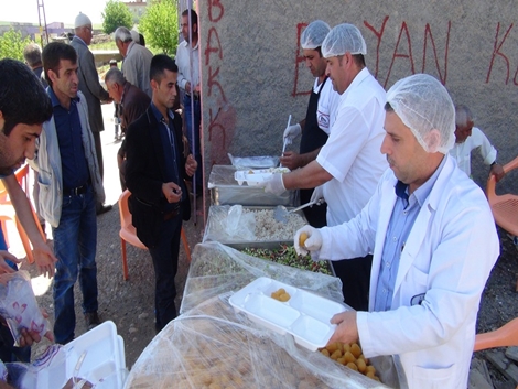 Çınar’ın en büyük camisinin temeli atıldı 17
