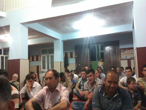 Çınar'da Beraat gecesinde camiler doldu taştı 8