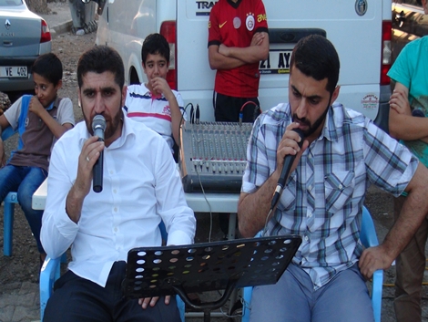 Şefkat der 700 kişilik iftar yemeği verdi 16
