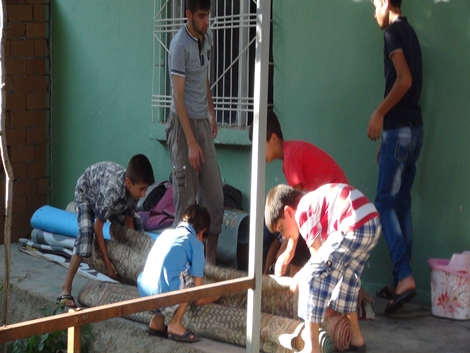 Şefkat der 700 kişilik iftar yemeği verdi 3