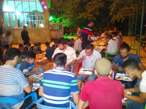 Çınarlılar Kadir gecesinde camileri mesken edindi 4