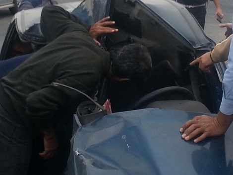 Çınar-Diyarbakır yolunda otomobil ile TIR çarpıştı: 3 yaralı 5
