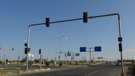 Trafik ışıklarının çalışmaması kazalara davetiye çıkarıyor 7