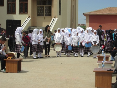 Çınar İmam Hatip Ortaokul öğrencileri Kutlu Doğum programı düzenledi 6