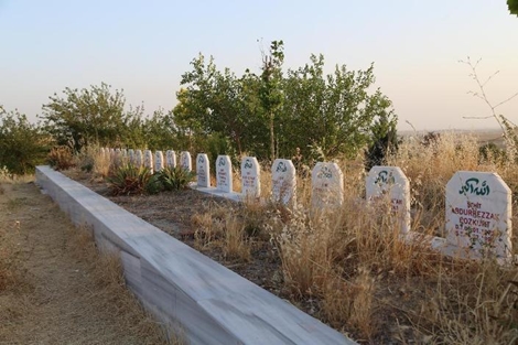 PKK'nın camideki katliamı unutulmadı 10
