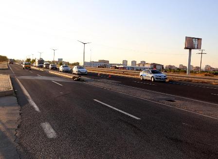Halk otobüsü ile otomobil çarpıştı: 1 ölü, 60 yaralı 10