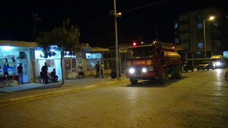 Çınar'da 50 metrelik direğe çıkan şahıs 17 saat sonra indi 10