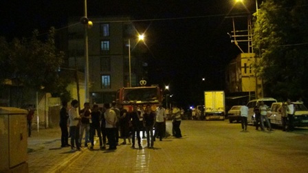 Çınar'da 50 metrelik direğe çıkan şahıs 17 saat sonra indi 7