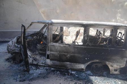 Şırnak'ta PKK'lılar 30 iş makinesini yaktı 6