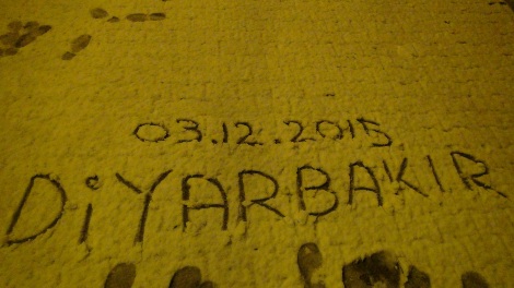 Çınar yoğun kar yağışı altında 5