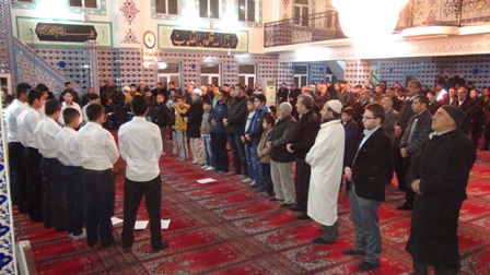 Çınar’da Mevlit Kandili camilerde ihya edildi