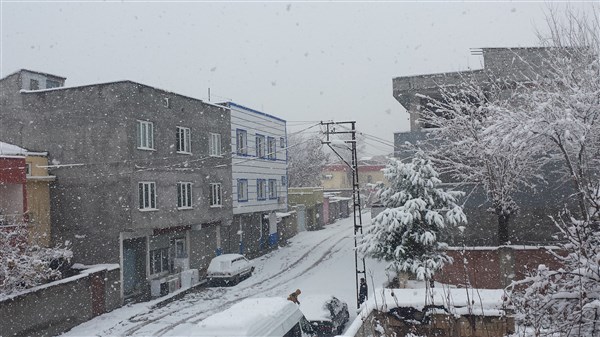Çınar’da yoğun kar yağışı devam ediyor 20