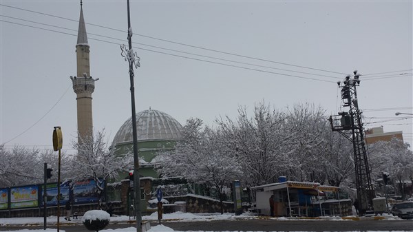 Çınar’da yoğun kar yağışı devam ediyor 29