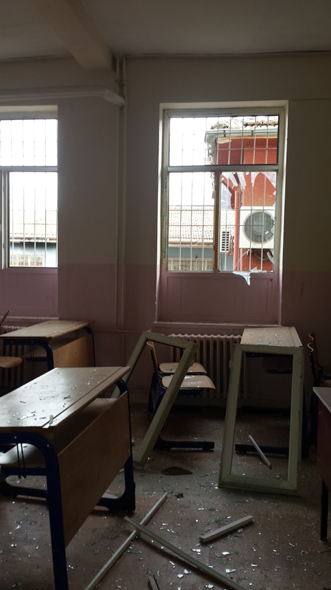 Çınar'daki patlamada Çınar İmam Hatip Lisesi büyük zarar gördü 12
