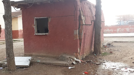 Çınar'daki patlamada Çınar İmam Hatip Lisesi büyük zarar gördü 2