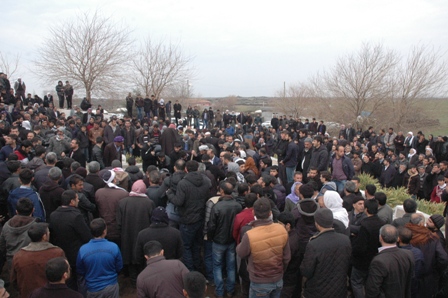 Cafer Gizli tekbirlerle defnedildi 14