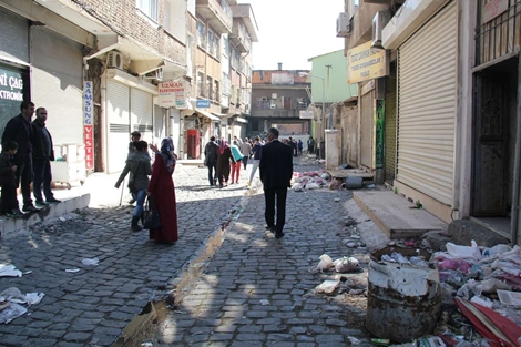 Xelkê Sûrê bêçareye 21