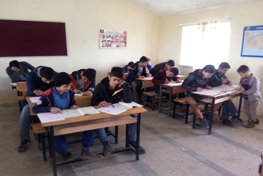 Çınar’da 18 noktada siyer sınavı yapıldı 40