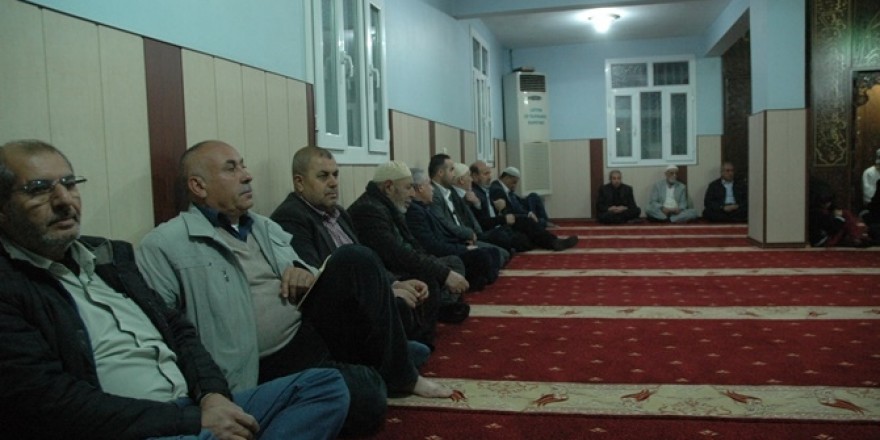 Çınar’da camilerde Mevlid-i Nebi coşkusu