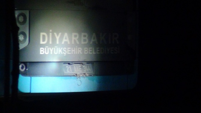 Çınar'da otobüs ile kamyon çarpıştı: 1 ölü 45 yaralı 18