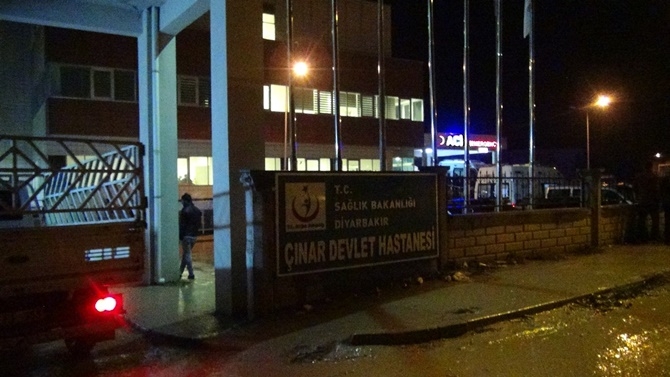 Çınar'da otobüs ile kamyon çarpıştı: 1 ölü 45 yaralı 21