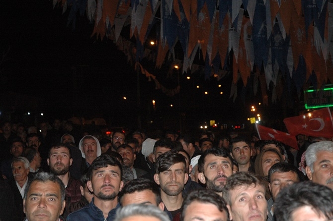 İçişleri Bakanı Süleyman Soylu Çınar'da 14