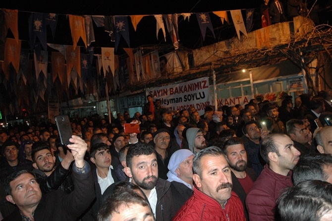 İçişleri Bakanı Süleyman Soylu Çınar'da 9