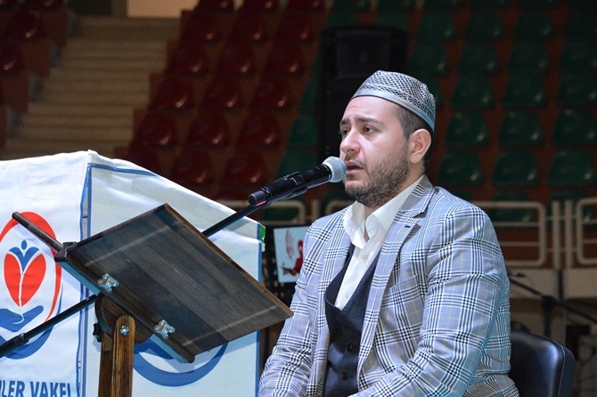 Yetimler yararına düzenlenen konser yoğun katılımla gerçekleşti 21