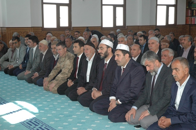 Çınar Eski Mahalle Cami dualarla açıldı 21