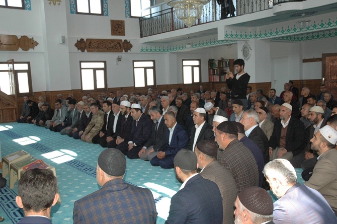 Çınar Eski Mahalle Cami dualarla açıldı 24