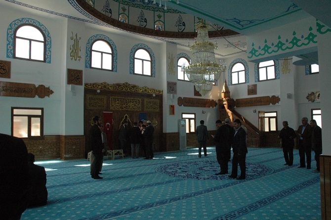 Çınar Eski Mahalle Cami dualarla açıldı 3