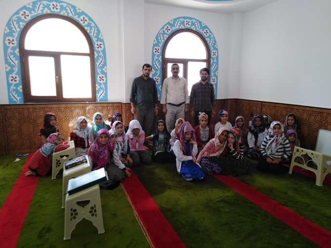 Çınar Eğitim Bir-Sen cami öğrencilerini ziyaret etti 8