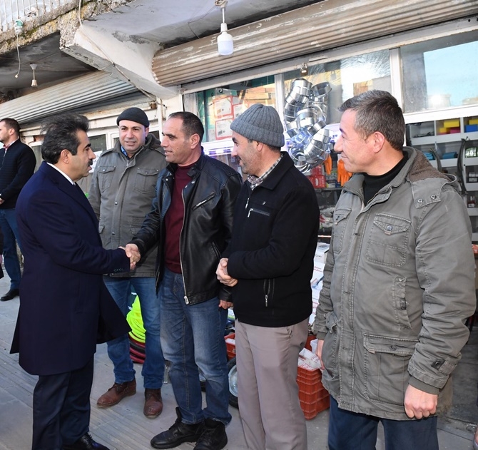 Diyarbakır Valisi Çınar’da 12