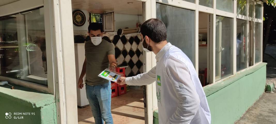 HÜDA PAR Çınar Gençlik kollarından maske dağıtımı 11
