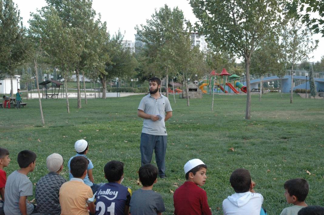 "Hayat Namazla Güzeldir" etkinliği Çınar’da gerçekleşti 26