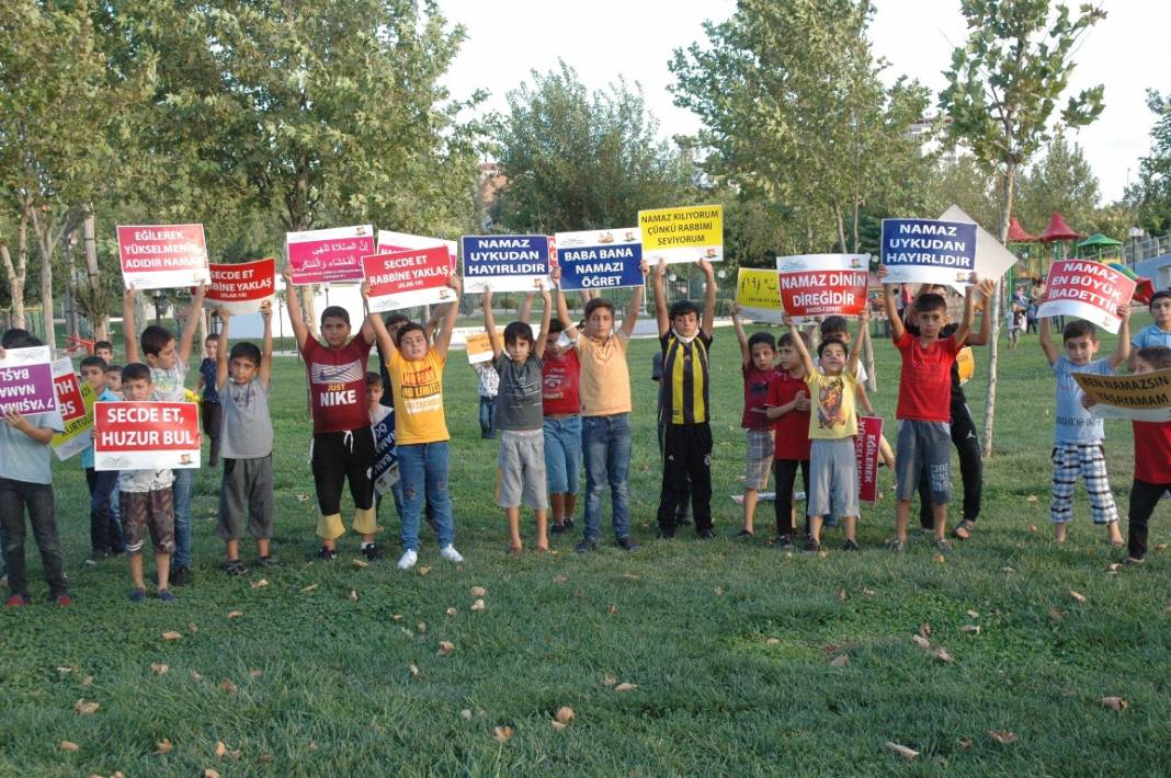 "Hayat Namazla Güzeldir" etkinliği Çınar’da gerçekleşti 7