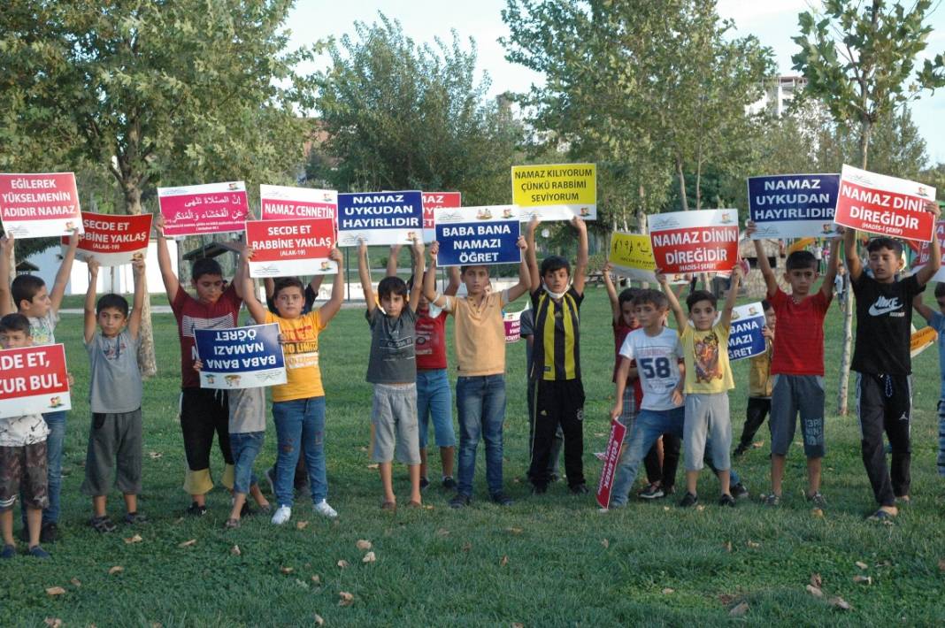"Hayat Namazla Güzeldir" etkinliği Çınar’da gerçekleşti 8