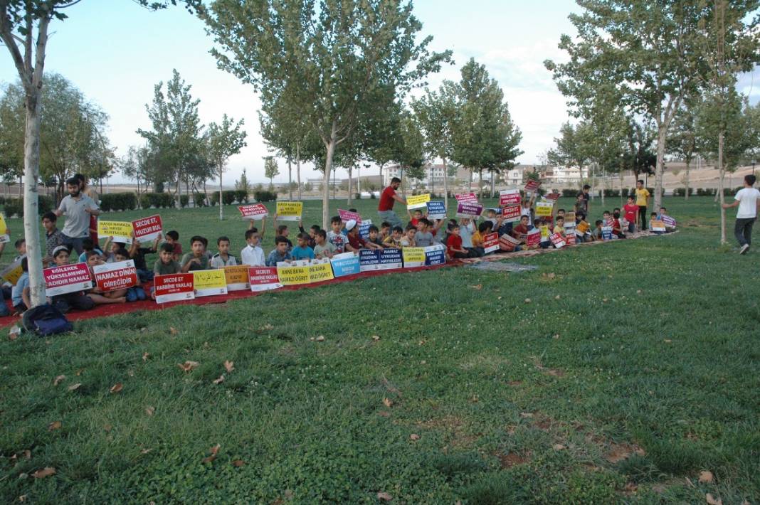 "Hayat Namazla Güzeldir" etkinliği Çınar’da gerçekleşti 9