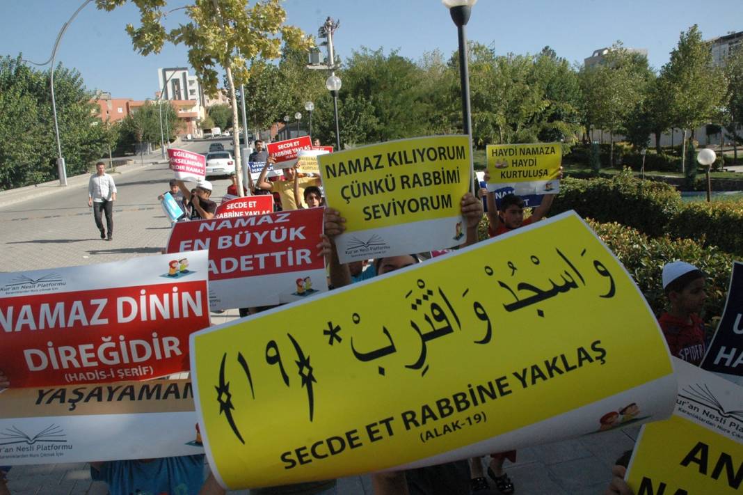 Çınarlı minik yürekler namazı öğrenme sevinci ile yürüdü 12
