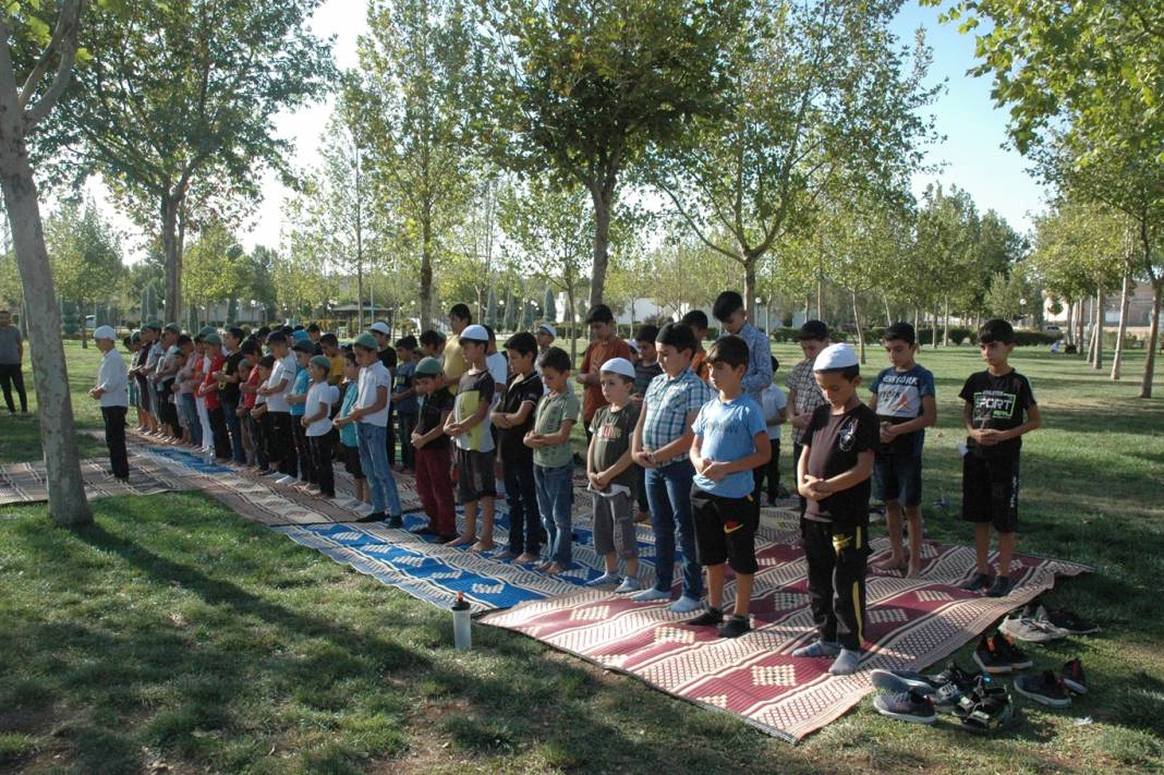 Çınarlı minik yürekler namazı öğrenme sevinci ile yürüdü 21