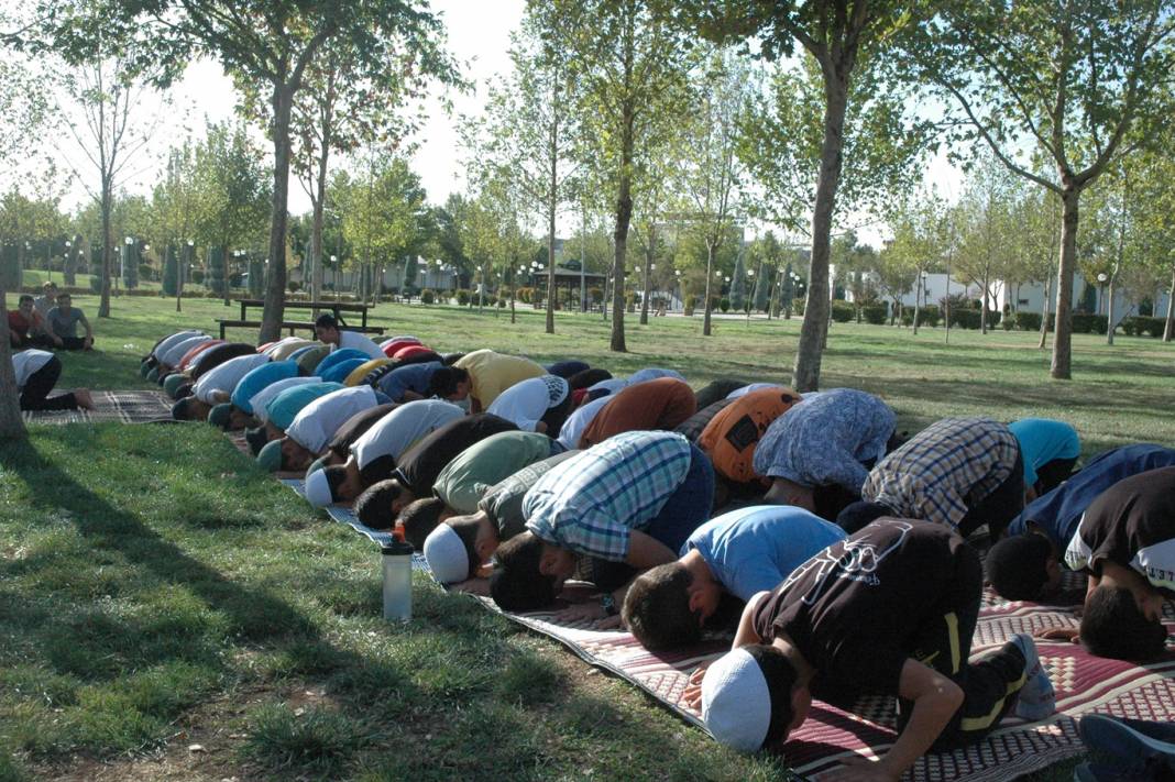 Çınarlı minik yürekler namazı öğrenme sevinci ile yürüdü 28