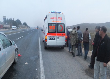 Çınar'da trafik kazası: 2 yaralı 10