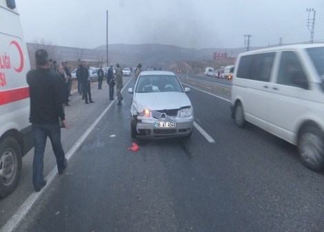 Çınar'da trafik kazası: 2 yaralı 9