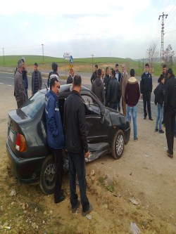 Çınar'da trafik kazası: 2 yaralı 5