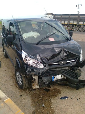 Çınar'da trafik kazası: 2 yaralı 7