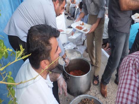 Çınar Şefkat Der İftar Yemeği 2013 25